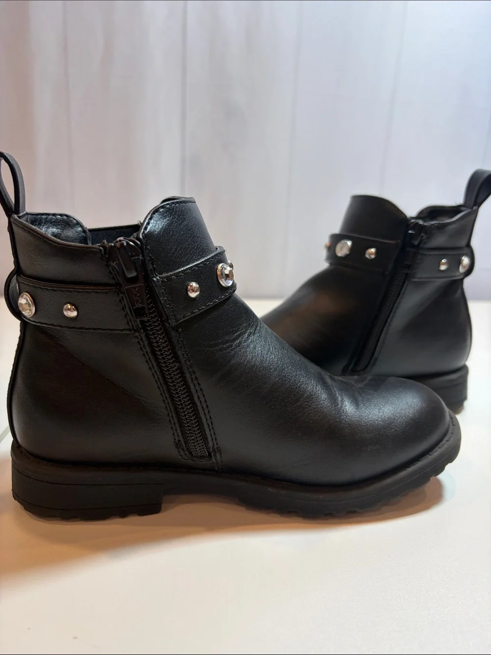 The Children’s Place Girls Black Rhinestone Ankle Boots  Side zip – Size 13
